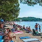 Lovely In Ferienhaus Makarska