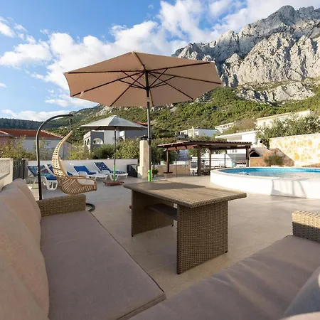 Amazing In Holiday home Makarska