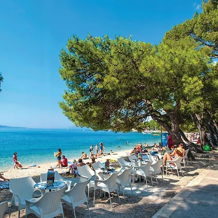 Lovely In Nyaraló Makarska