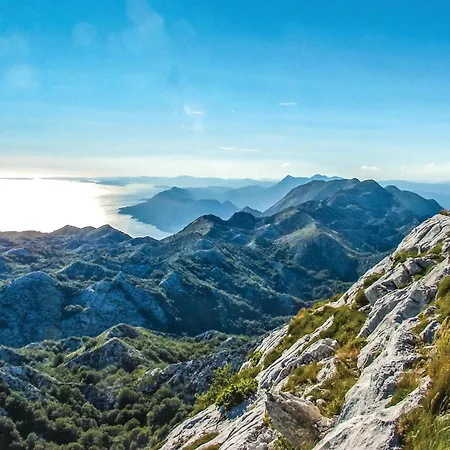 Amazing In Holiday home *