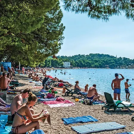 Amazing In Hébergement de vacances Makarska